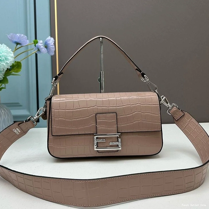 Re-Edition Medium Baguette Fendi In Leather Apricot Crocodile Bag 0707
